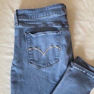 Levi's 535 Super Skinny Light Jeans Size 33 Stretchy